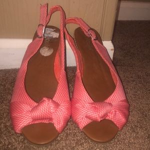 Pink Peep Toed Shoes